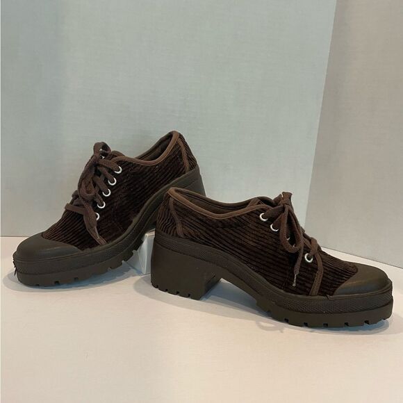 Chinese Laundry Shoes - Chinese Laundry Brown Corduroy Heeled Loafers Size 8
